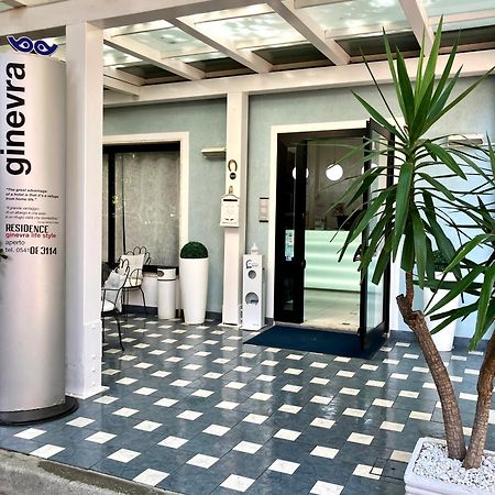 Hotel Ginevra E Residence Cattolica Bagian luar foto